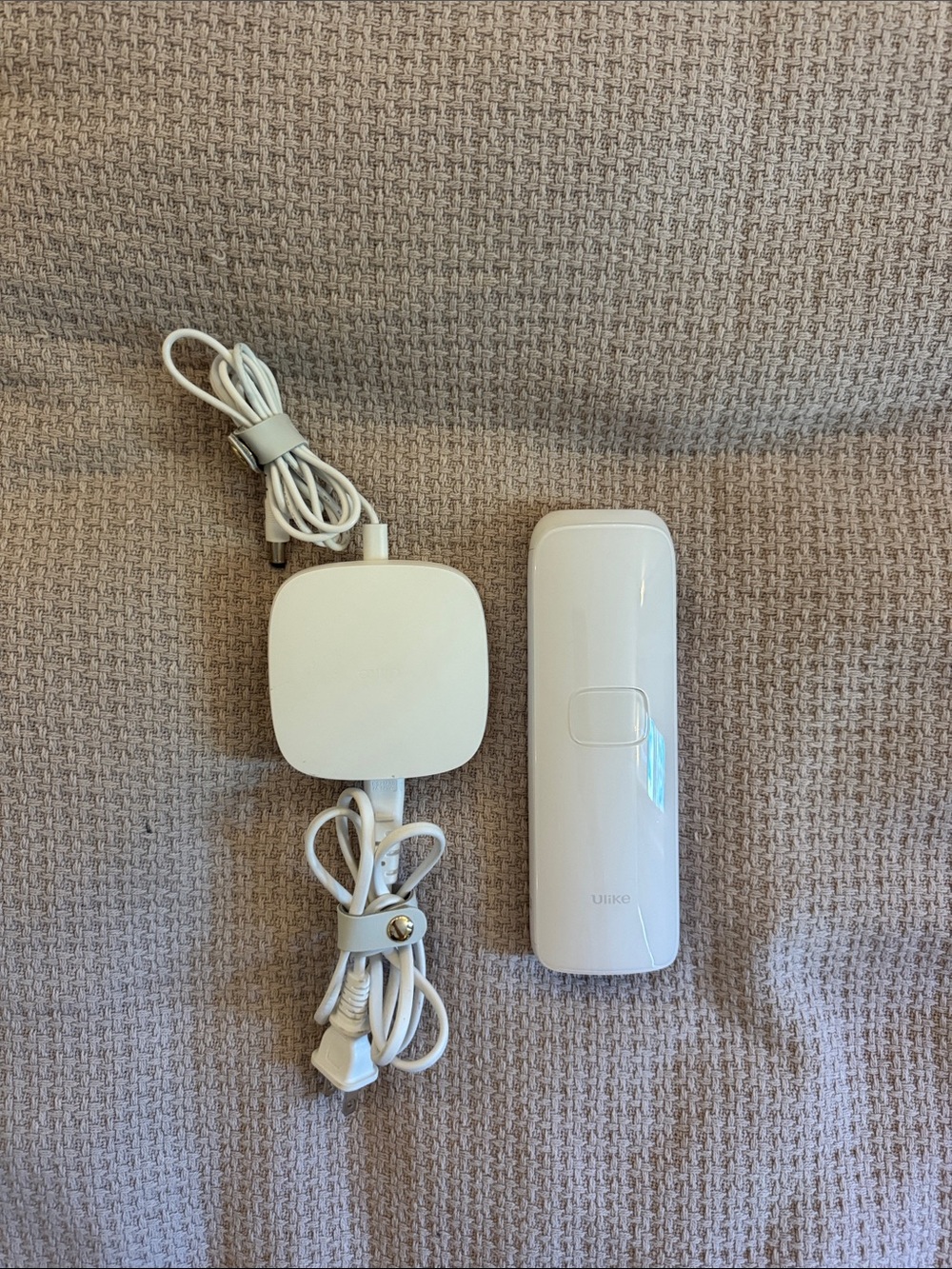 Ulike White Corded Facial Device with Power Adapter